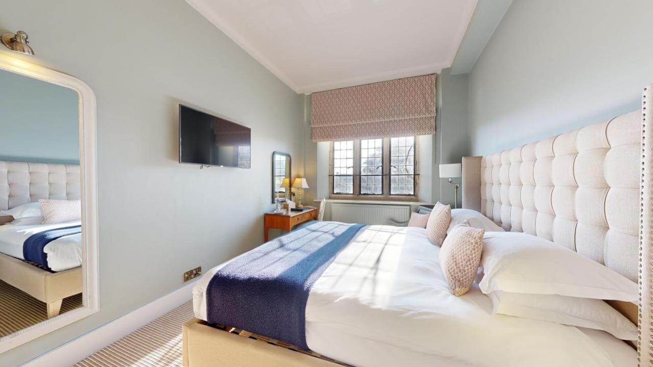 Castle Hotel تونتون المظهر الخارجي الصورة
